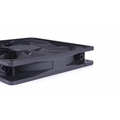 Ventola Alphacool Core PWM 2.000 rpm 140 mm nero