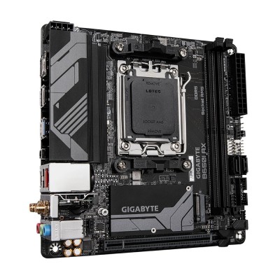 Scheda Madre Gigabyte GA-B650I AX Socket AM5